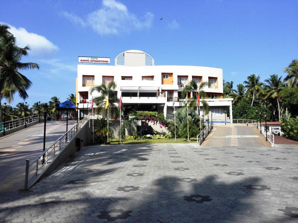 Hotel Geethu International Kovalam Exterior photo