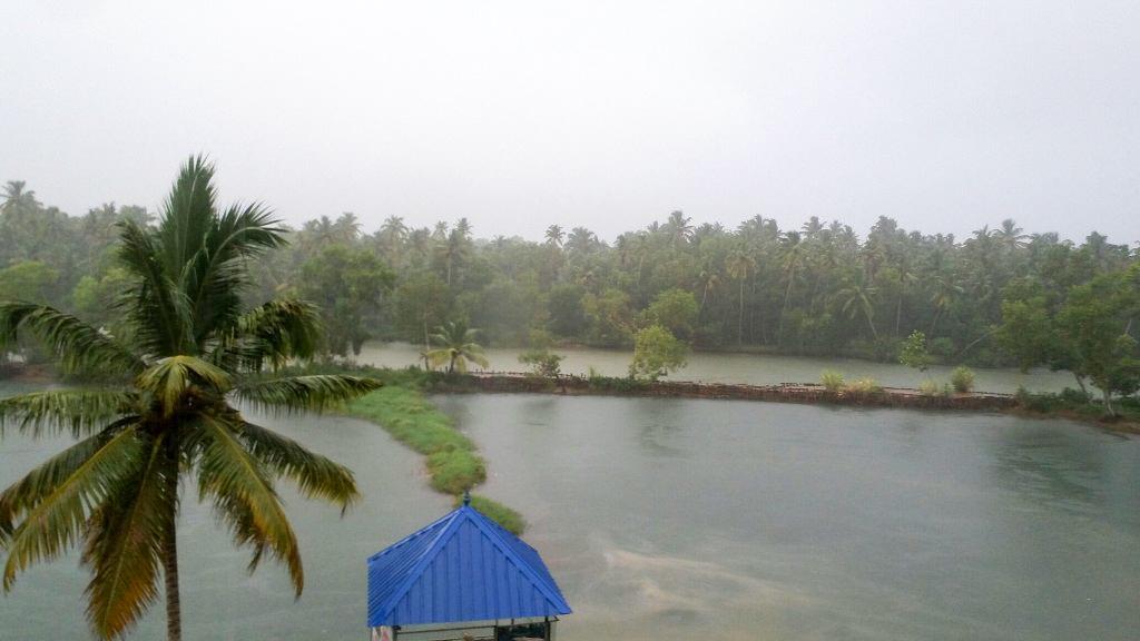 Hotel Geethu International Kovalam Exterior photo