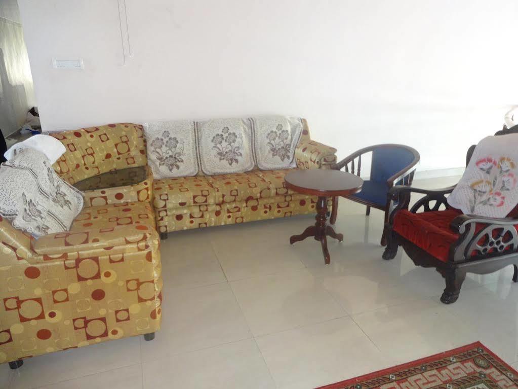 Hotel Geethu International Kovalam Exterior photo