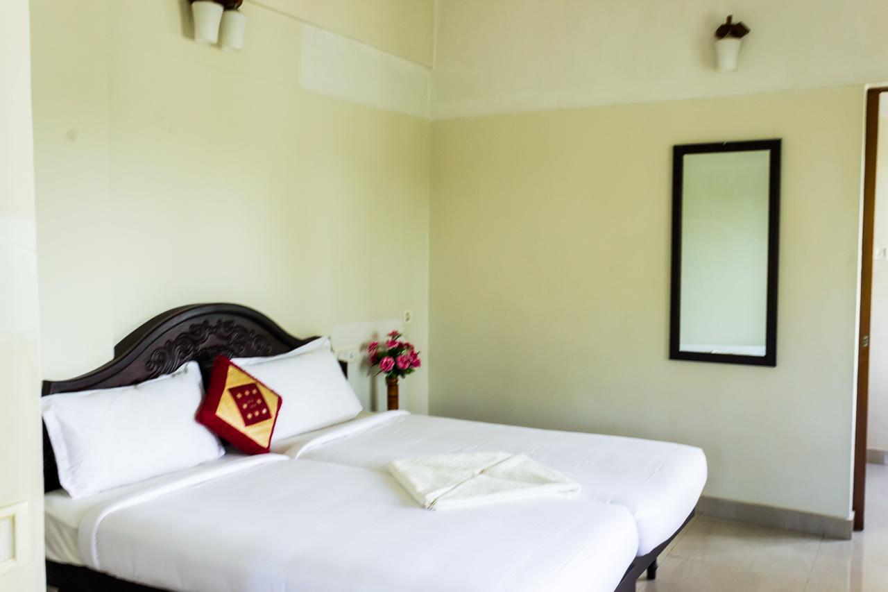 Hotel Geethu International Kovalam Exterior photo