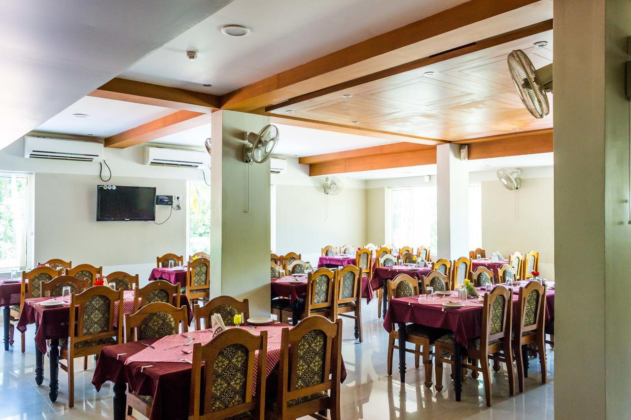 Hotel Geethu International Kovalam Exterior photo
